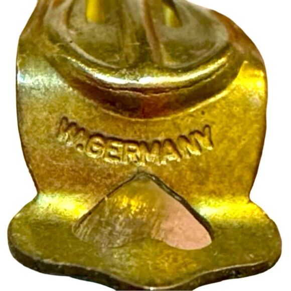 Vintage Clip on Earrings Stamped W.Germany *Golden Swirls* - Picture 4 of 6